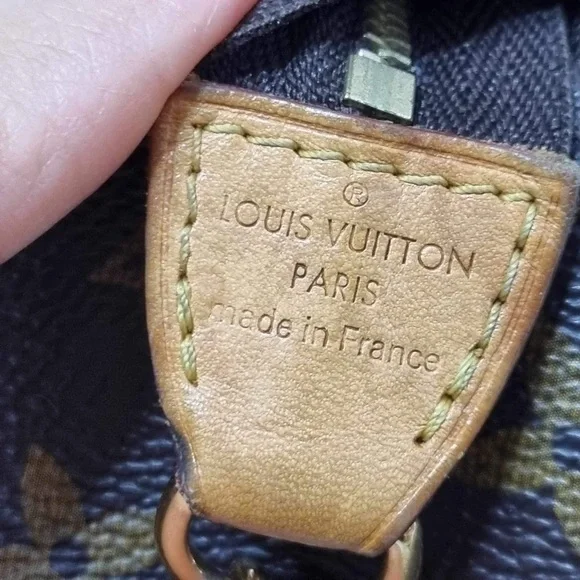 SOLD Authentic Louis Vuitton Eva monogram - Picture 3 of 8